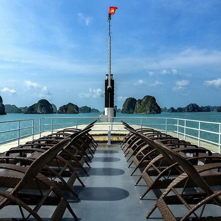 Emeraude Classic Cruises Hotel Ha Long Exterior photo