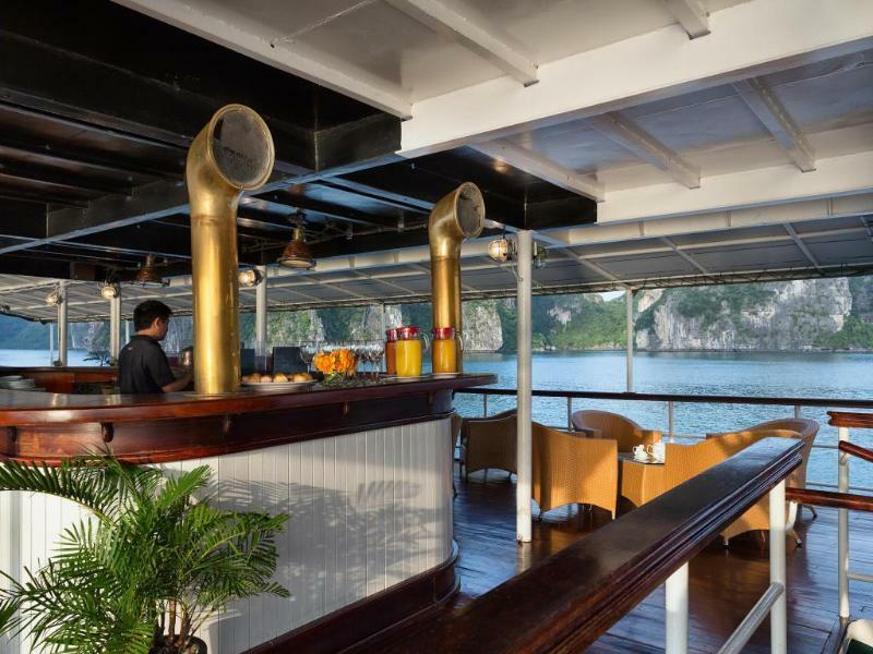 Emeraude Classic Cruises Hotel Ha Long Exterior photo